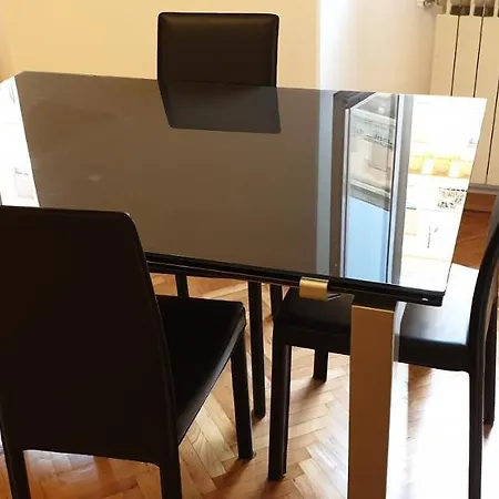 Flowers House - La Casa Dei Fiori *