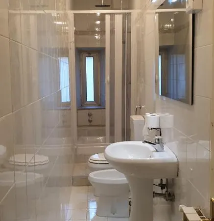 Flowers House - La Casa Dei Fiori *